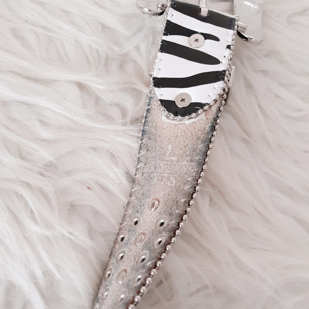 Elegant Zebra Pattern Rhinestone Belt - Picture 4 of 4